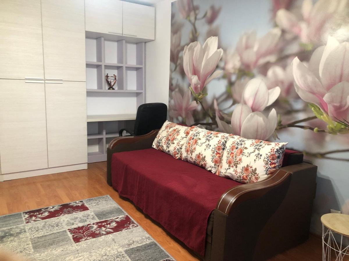شقة بوخارست  في Apartament Magnolia, Piata Gorjului- Metrou المظهر الخارجي الصورة