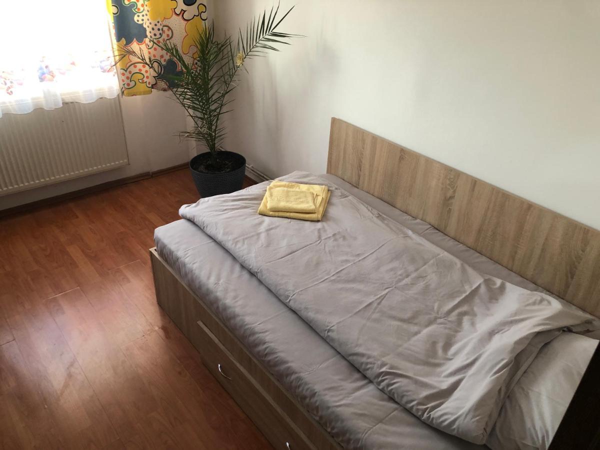 شقة بوخارست  في Apartament Magnolia, Piata Gorjului- Metrou المظهر الخارجي الصورة